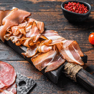 La Situation économique de la filière de la Charcuterie en 2023 - planche de charcuterie