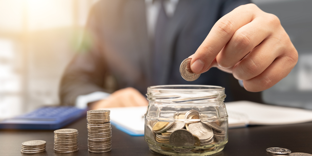 Photographie illustrant un chef d'entreprise aui renforce le pouvoir d'achat de ses salariés avec le PPV